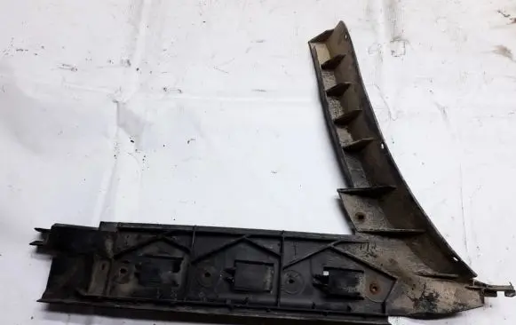 Skoda Superb B5 (3U) Front bumper mounting bracket 3U5807393