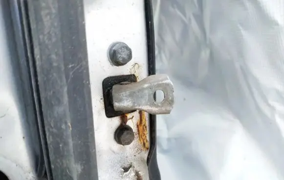 Mitsubishi Space Star Front door check strap stopper 