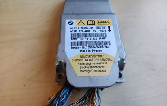 BMW 5 E60 E61 Airbag control unit/module 6577917201801 220443116