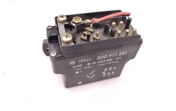 Mercedes-Benz Sprinter W901 W902 W903 W904 Glow plug pre-heat relay 2D0911253 899063000