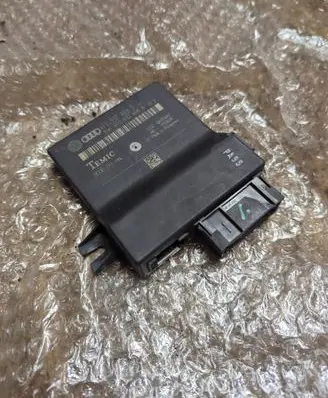 Audi A6 S6 C6 4F Gateway control module 4F0907468D 4F0910468A 8006TF7MNL