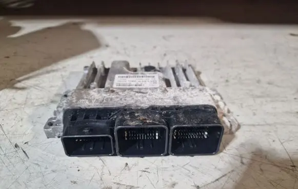 Ford Focus Engine control unit/module BV6112A650AGJ