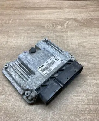 Opel Vectra C Engine control unit/module ECU 55566276 0281014449