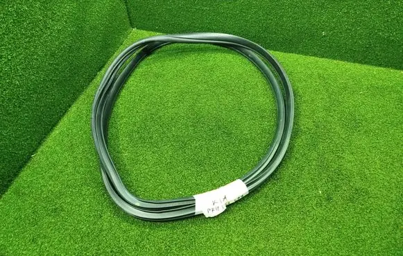 KIA Ceed Front door rubber seal 