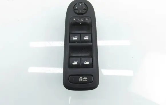 Peugeot 508 Electric window control switch 96659465ZD