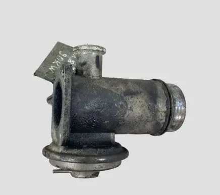 BMW 1 E81 E87 EGR valve 70051200