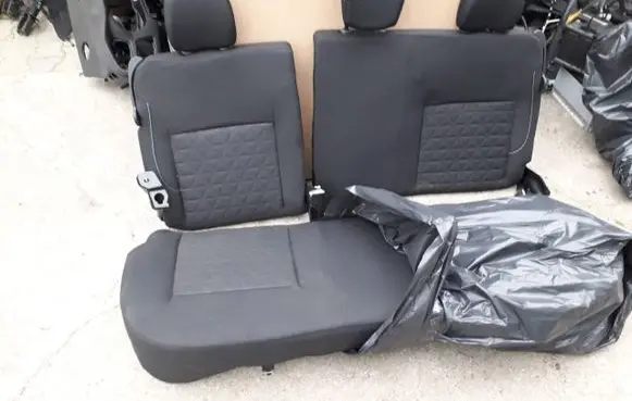 Dacia Duster Second row seats 