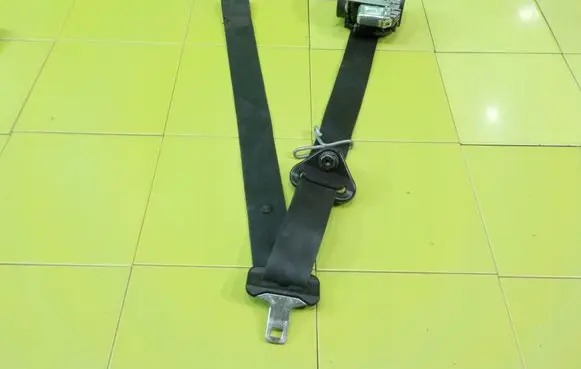 Renault Megane III Front seatbelt 868840009R XP176