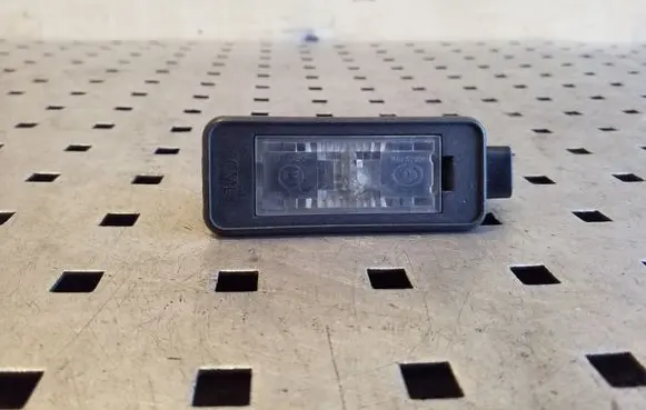 Peugeot 508 Number plate light 9682403680