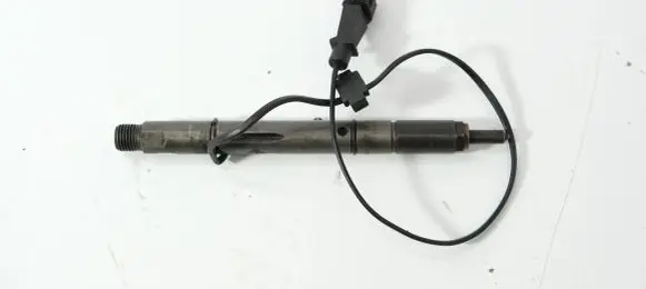 Audi A4 S4 B5 8D Fuel injector 059130202C