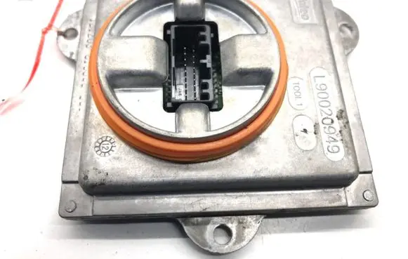 BMW X1 E84 Voltage converter/converter module 7342174