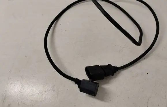 Seat Leon (1M) Crankshaft position sensor 038906433A