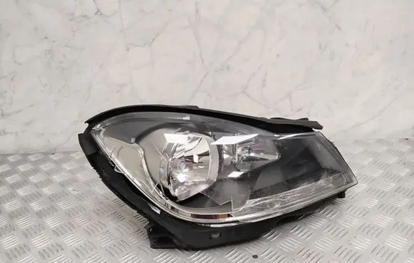 Mercedes-Benz C W204 Headlight/headlamp A2048209659