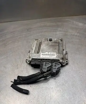 Nissan Primastar Engine control unit/module 0281014208 8200666516 8200752059