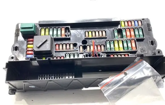BMW 5 F10 F11 Fuse box set 9252815