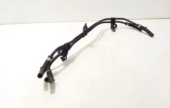 Volkswagen Tiguan Engine coolant pipe/hose