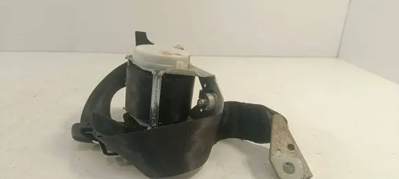 Volkswagen Tiguan Rear seatbelt 5N0857805