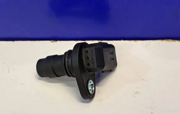 Volvo S80 Crankshaft position sensor 2307163 31331765