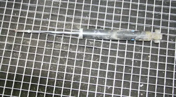 Toyota Auris 150 Rear shock absorber/damper