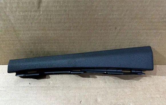 Audi Q3 F3 Other interior part 83A868204 F02716011