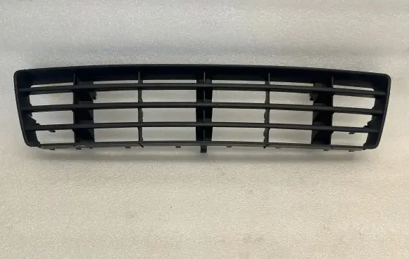 Audi A6 S6 C5 4B Front grill 4B0807683F 4B0807683F01C