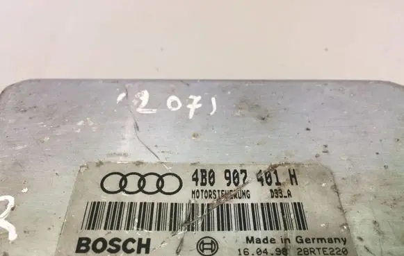 Audi A6 S6 C5 4B Engine control unit/module 4B0907401H 0281001781