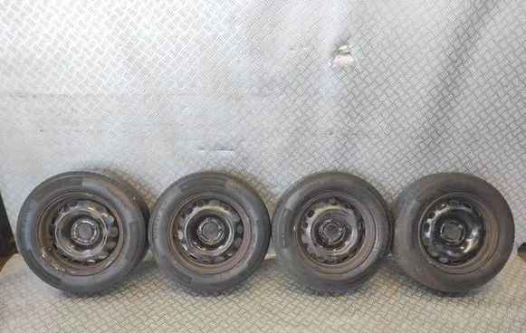 Citroen Berlingo R15 spare wheel 