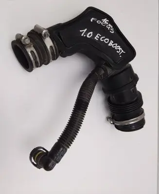 Ford Focus Air intake hose/pipe CM5G6758DA P108D131871