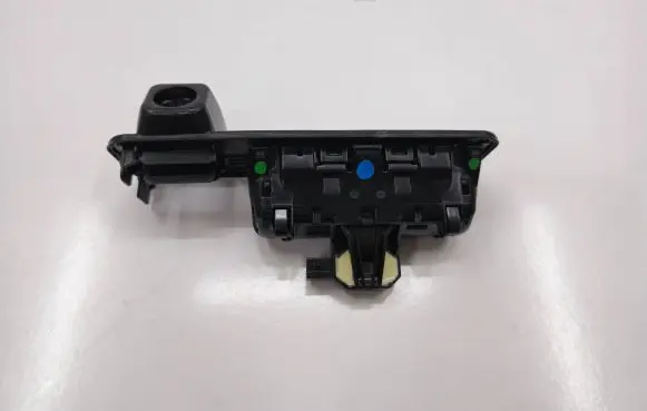BMW M5 F90 Tailgate handle with camera 7381868