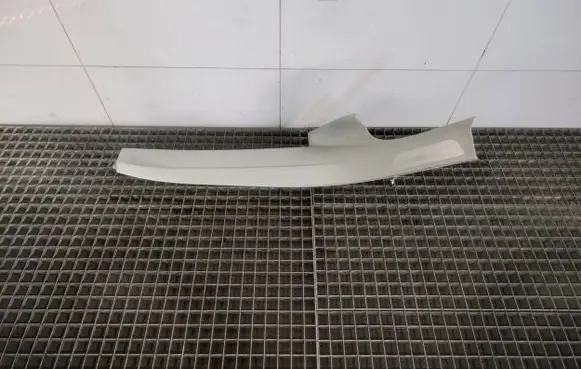 Audi A8 S8 D4 4H Rear sill trim cover 4H0864608F