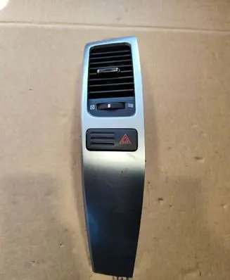 Toyota Land Cruiser (J120) Dashboard side air vent grill/cover trim 6554750010