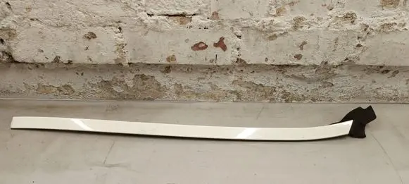 Mercedes-Benz E W212 Windshield trim A2126901262