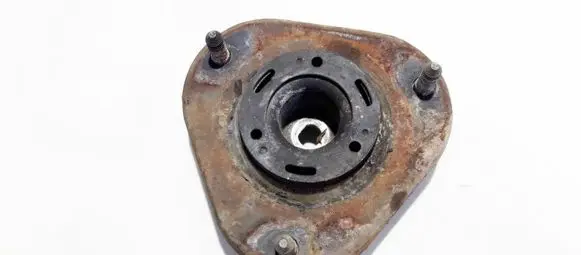 Toyota RAV 4 (XA30) Coil spring mount 