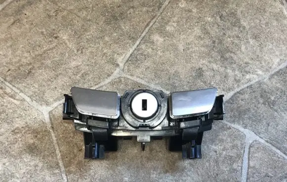 BMW 5 GT F07 Armrest 9142175