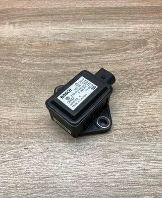 Audi A4 S4 B6 8E 8H ESP acceleration yaw rate sensor 8E0907637A 0265005245