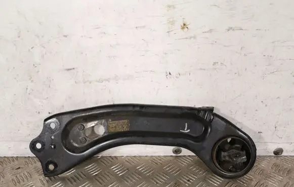 Hyundai Santa Fe Rear suspension control arm NDOB2
