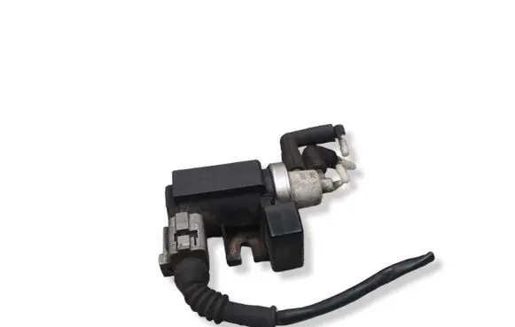 Audi A4 S4 B6 8E 8H Turbo solenoid valve 8E0906627B