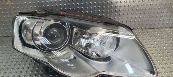 Volkswagen PASSAT B6 Headlight/headlamp 3C0941752D