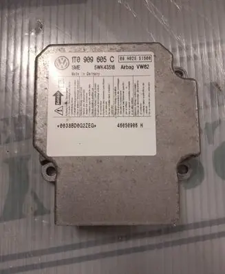 Volkswagen Touran I Airbag control unit/module 1T0909605C 5WK43518 46050906H