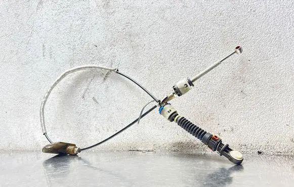 Volvo S40 Gear shift cable linkage 30759149