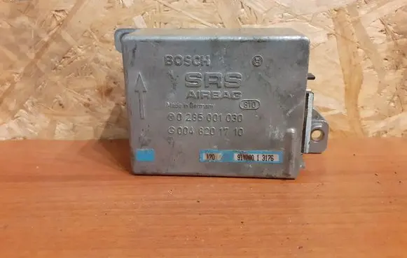 Mercedes-Benz E W124 Airbag control unit/module 0048201710 0285001030