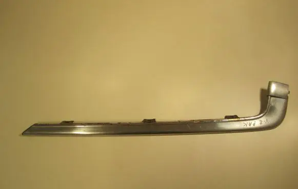 Audi V8 Rear bumper trim bar molding 