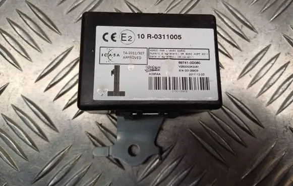 Toyota Yaris Door central lock control unit/module 897410D080 10R0311005 VZSS00042251