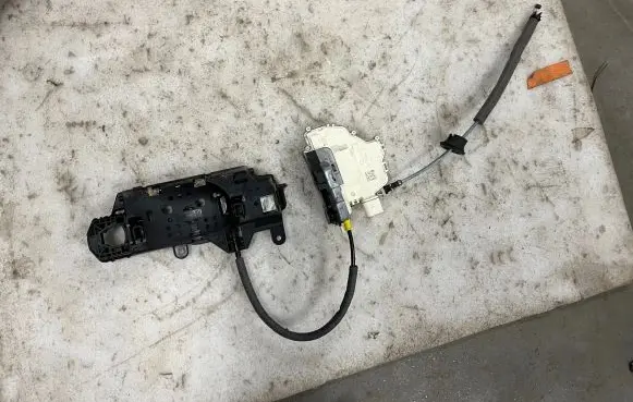 Audi Q5 SQ5 Rear door lock 4G0839016F