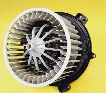 Fiat Punto (176) Heater fan/blower B837