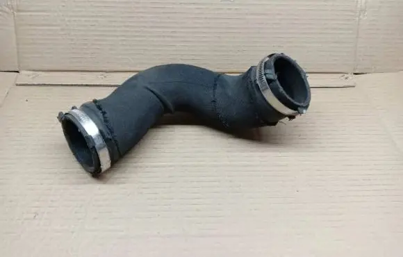 Audi A5 8T 8F Intercooler hose/pipe 8K0145737H