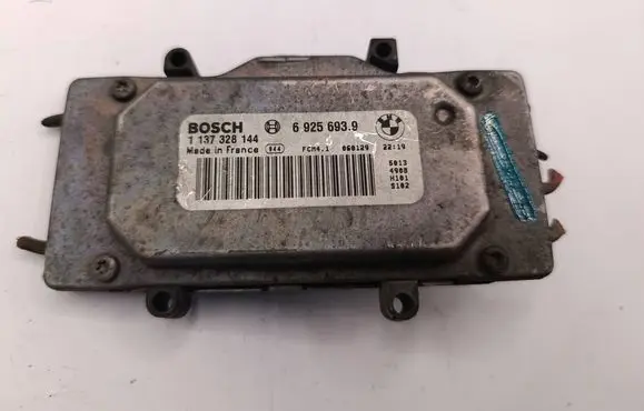 BMW 1 E81 E87 Coolant fan relay 69256939 1137328144