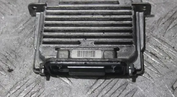 Land Rover Discovery 4 - LR4 Voltage converter/converter module C30056HLSI12