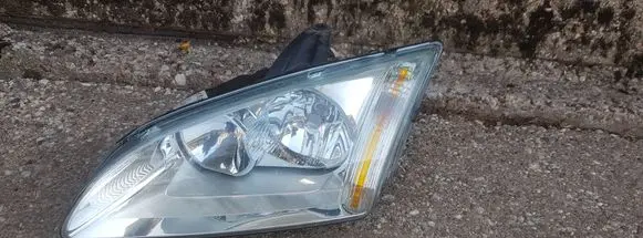 Ford Focus Headlight/headlamp 4M5113W030AD