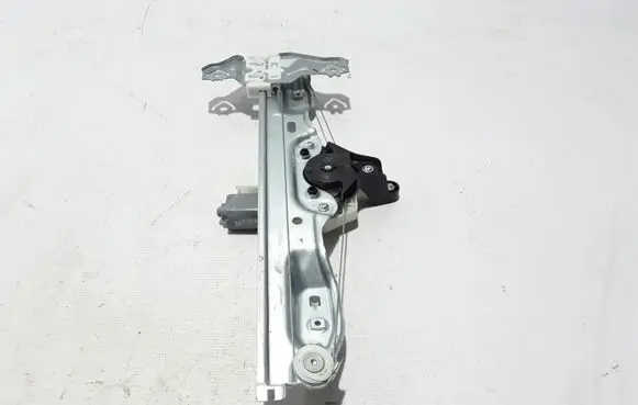 Renault Kadjar Rear window lifting mechanism without motor 827217622R